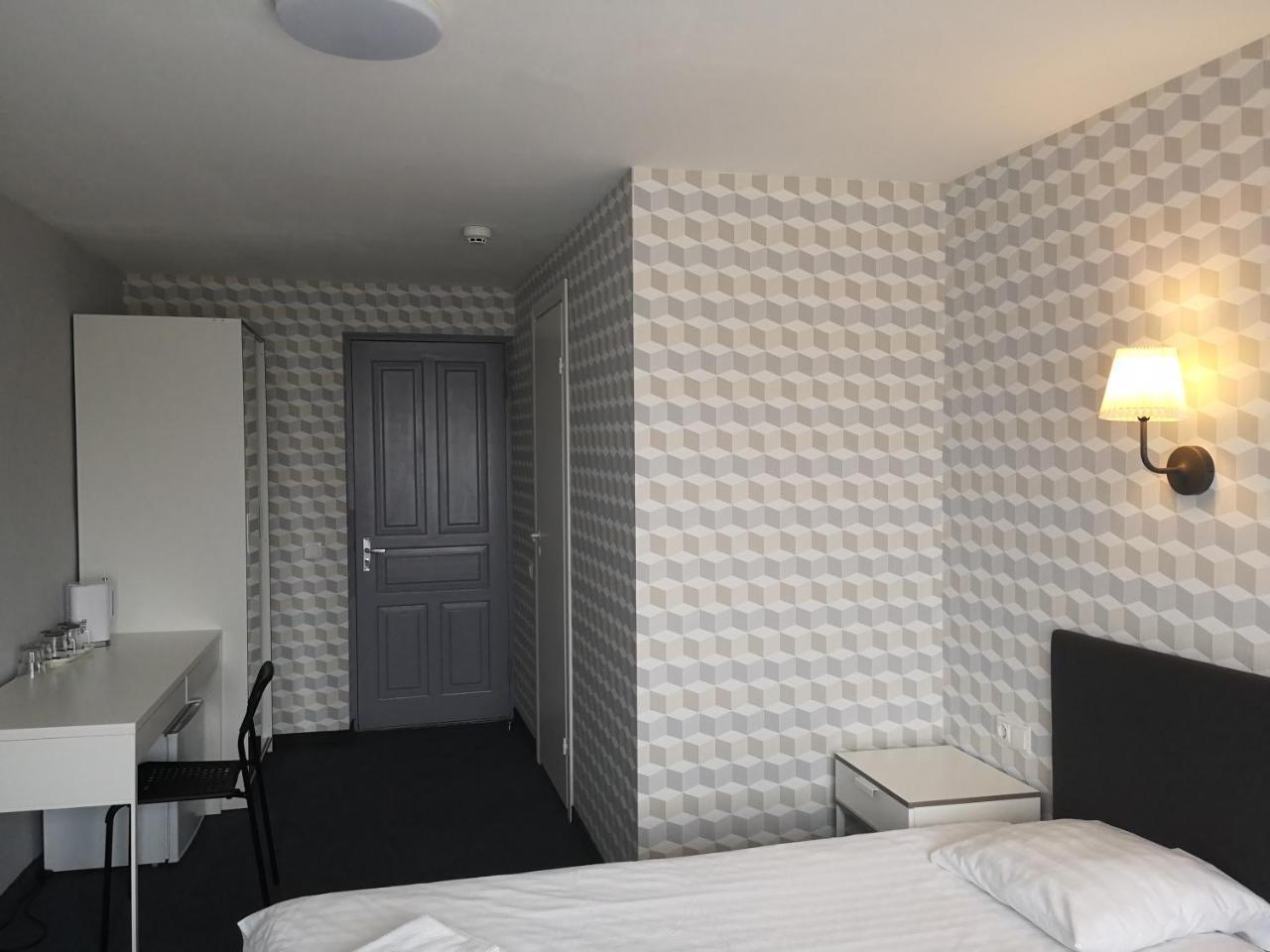 Hotel Dzintarjura Ventspils Esterno foto
